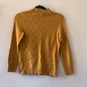 Women’s long sleeve